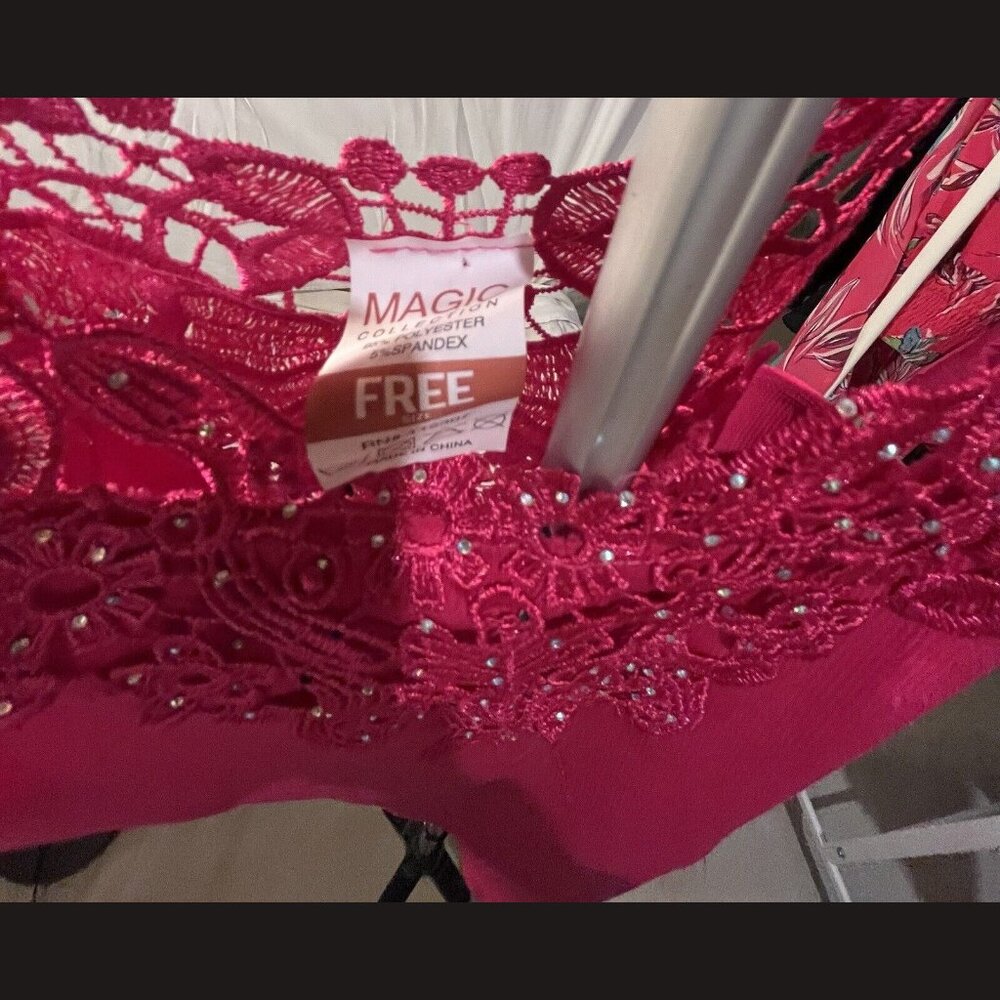 Magic Pink Tank - Picture 2 of 3